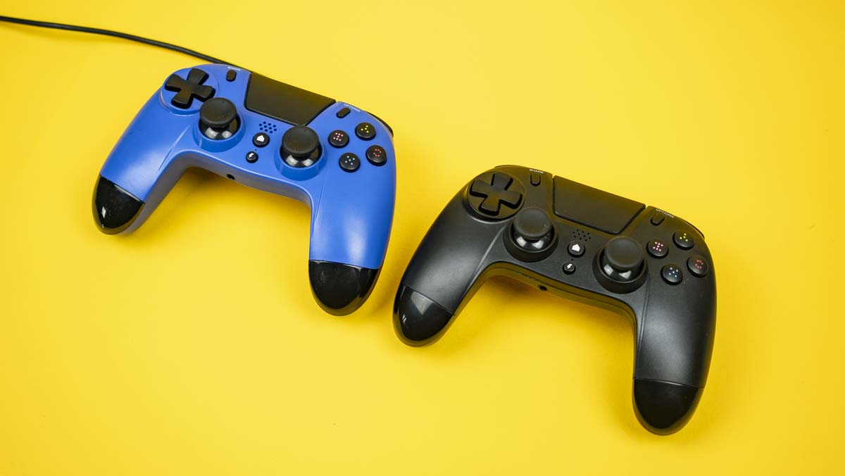 ioteck V4 Wireless Controller 1