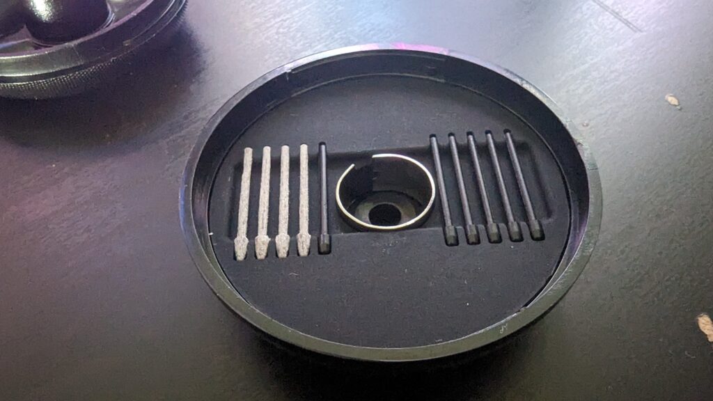 Huion Inspiroy Dial 2 Graphics Tablet